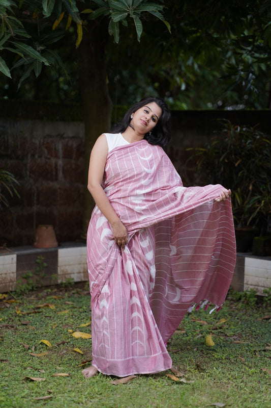 Samuka Odisha Ikat handloom saree in pure cotton in pastel colour